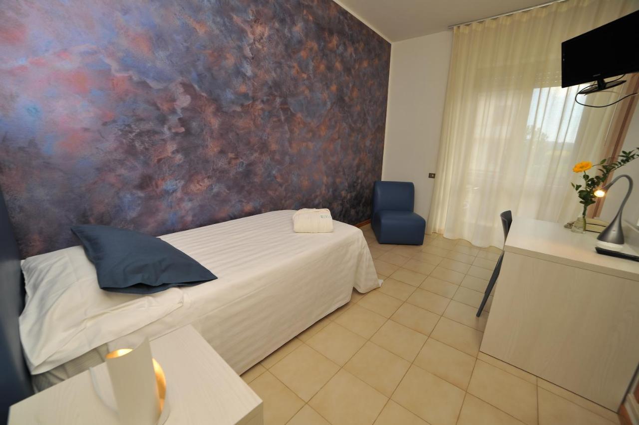 Hotel San Crispino Morrovalle 외부 사진