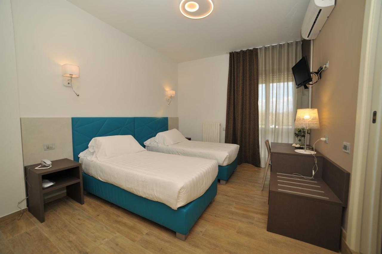 Hotel San Crispino Morrovalle 외부 사진
