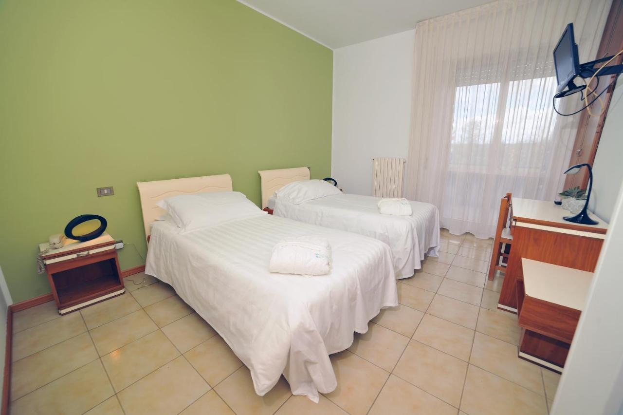 Hotel San Crispino Morrovalle 외부 사진
