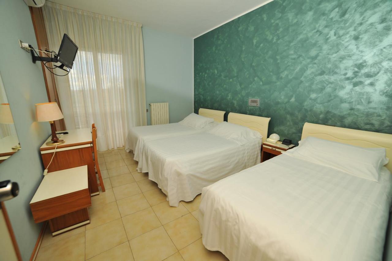 Hotel San Crispino Morrovalle 외부 사진