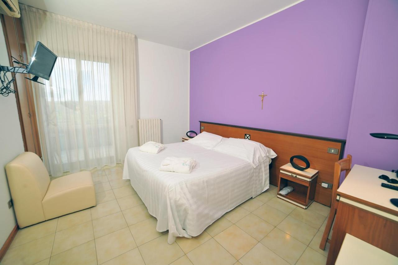 Hotel San Crispino Morrovalle 외부 사진